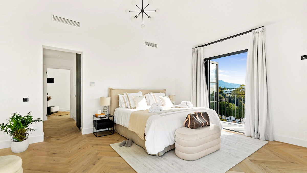 herringbone flooring